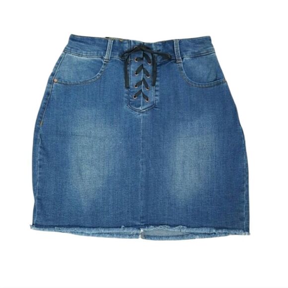Cest Toi Black Label Women's Denim Mini Skirt with pockets Raw Hem - Picture 1 of 4